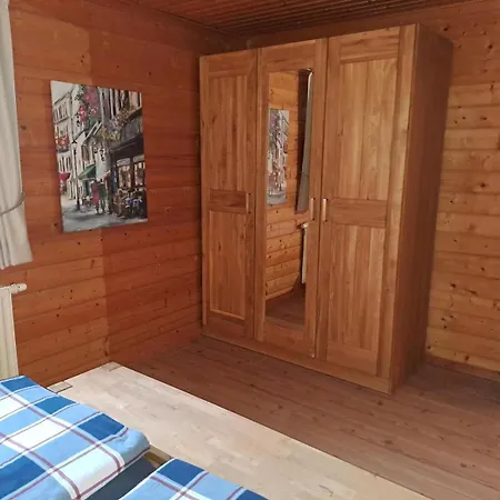 Im Naturerlebnisdorf Blauvogel