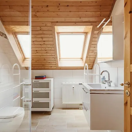 Im Naturerlebnisdorf Blauvogel Nyaraló