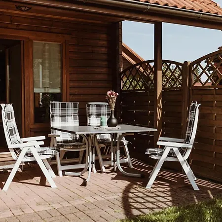 Im Naturerlebnisdorf Blauvogel *