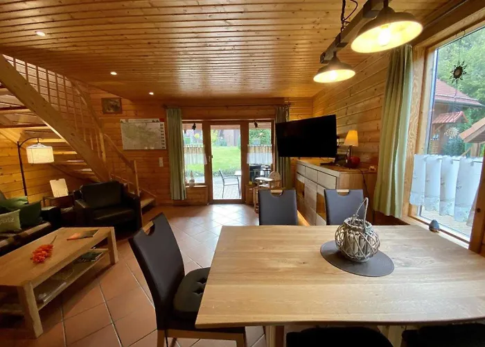 Im Naturerlebnisdorf Blauvogel *