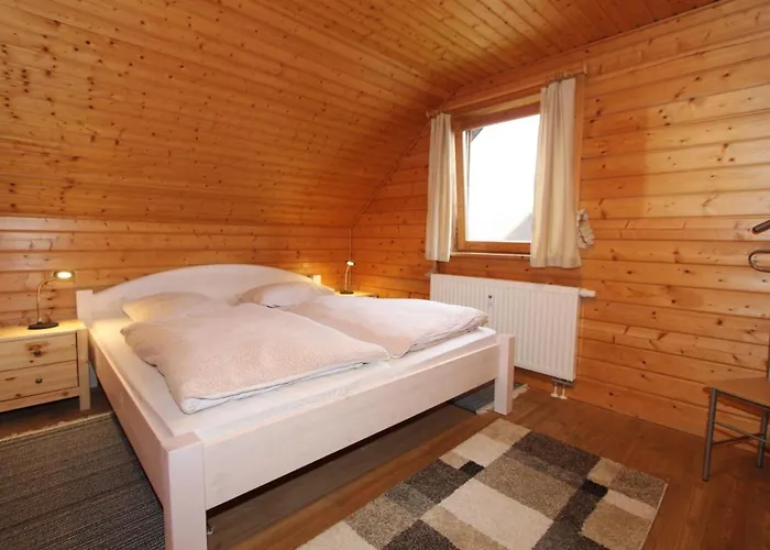 Im Naturerlebnisdorf Blauvogel *