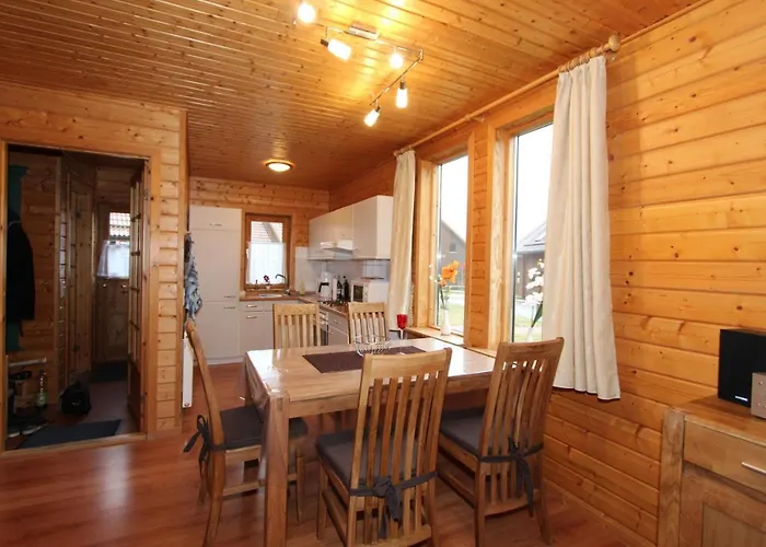 Im Naturerlebnisdorf Blauvogel هاسلفيلد