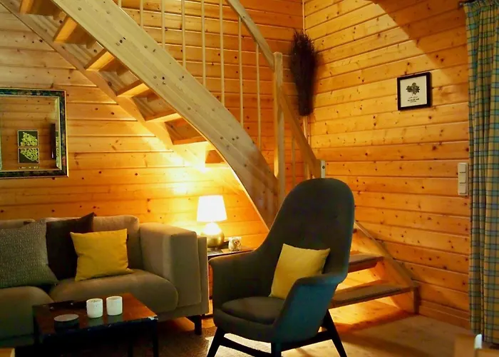 Im Naturerlebnisdorf Blauvogel * هاسلفيلد