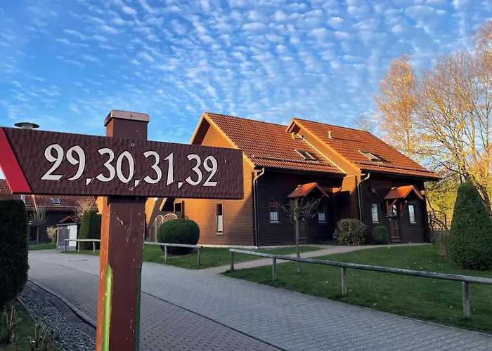 Im Naturerlebnisdorf Blauvogel * هاسلفيلد