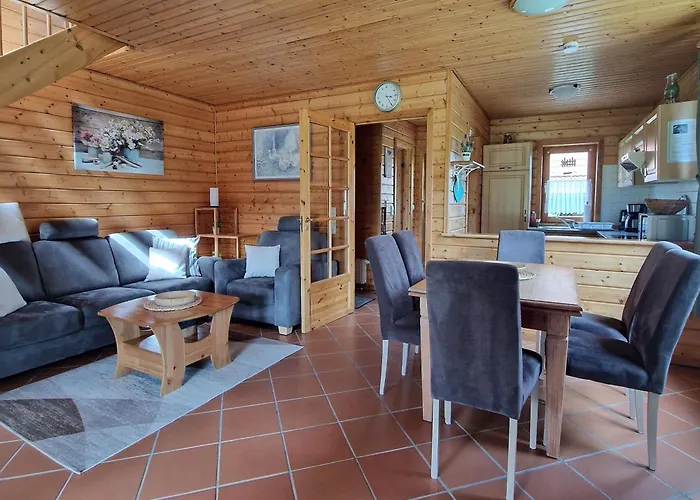 Im Naturerlebnisdorf Blauvogel *